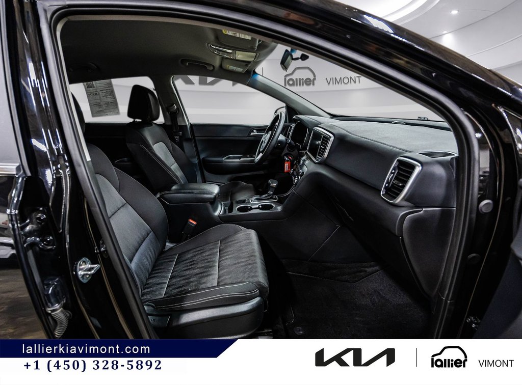 Kia Sportage LX 2021 à Montréal, Québec - 11 - w1024h768px