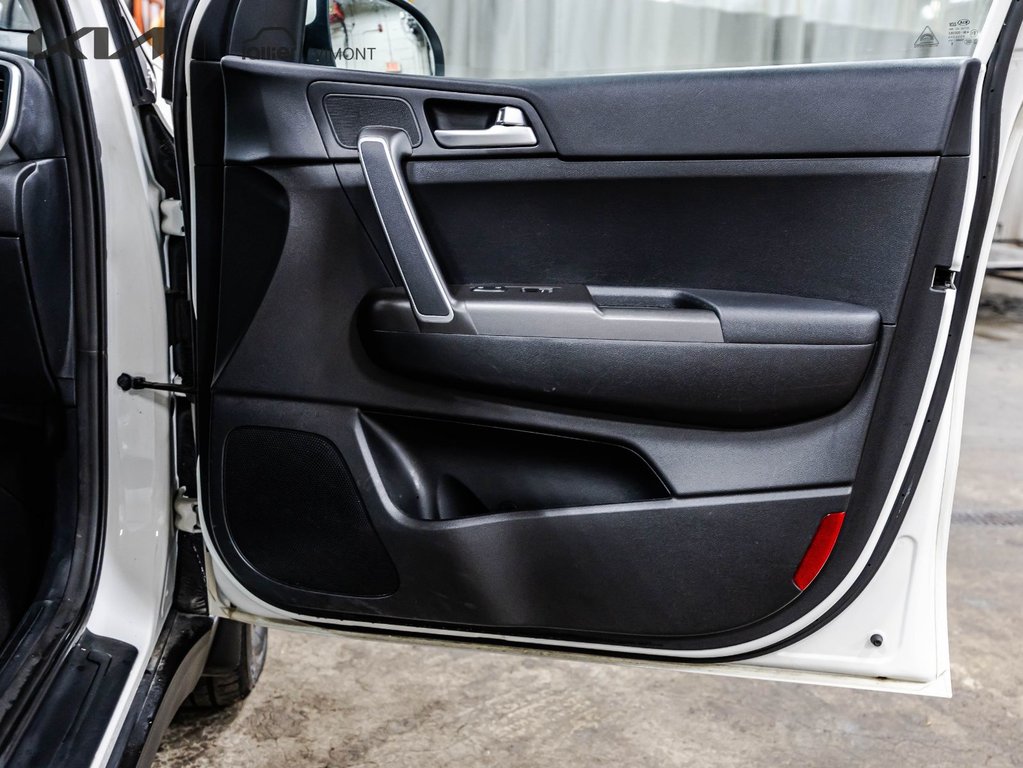 2022 Kia Sportage LX in , Quebec - 16 - w1024h768px