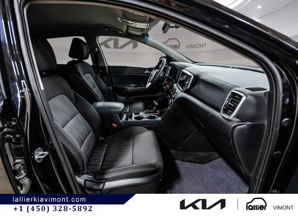 2022 Kia Sportage LX in Montréal, Quebec - 11 - w1024h768px
