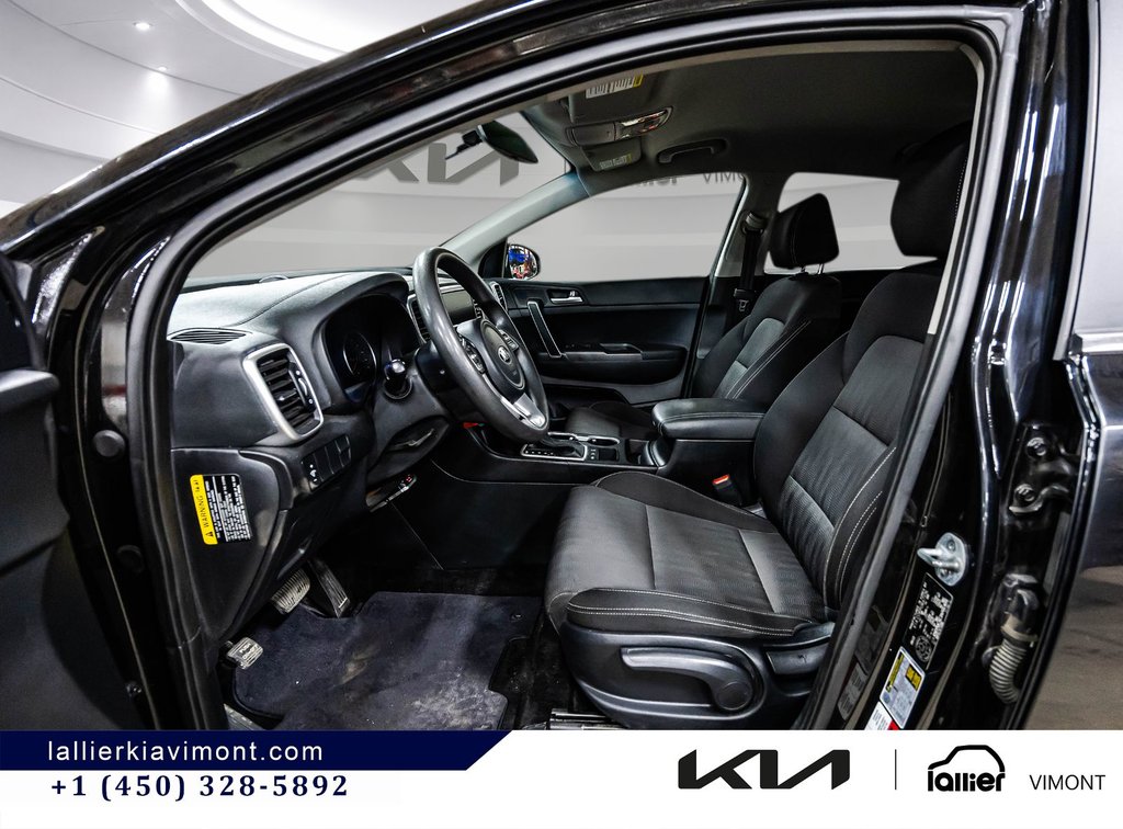 2022 Kia Sportage LX in Montréal, Quebec - 9 - w1024h768px