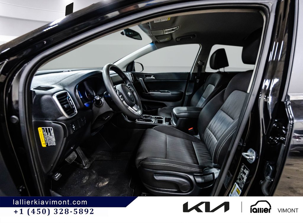 2022 Kia Sportage LX in Montréal, Quebec - 9 - w1024h768px