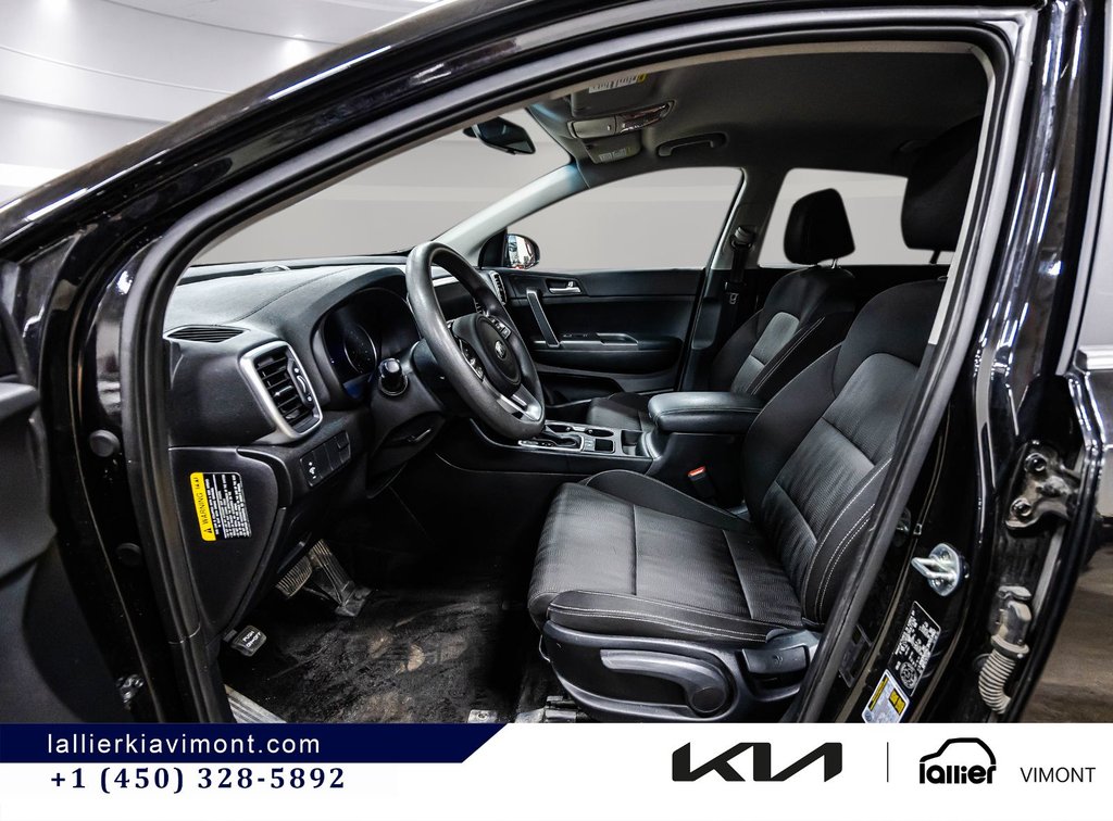 Kia Sportage LX 2022 à Montréal, Québec - 9 - w1024h768px