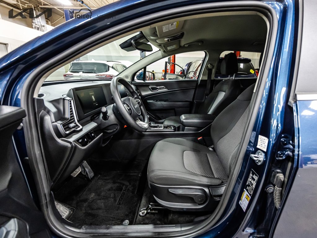 2023 Kia Sportage LX in , Quebec - 7 - w1024h768px