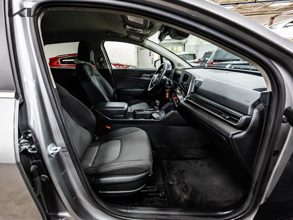 Kia Sportage LX 2023 à , Québec - 12 - w1024h768px