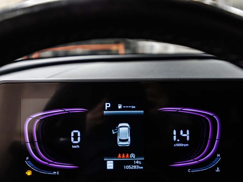 Kia Sportage EX 2023 à Montréal, Québec - 8 - w1024h768px