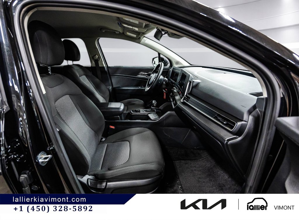 Kia Sportage LX 2023 à Montréal, Québec - 11 - w1024h768px