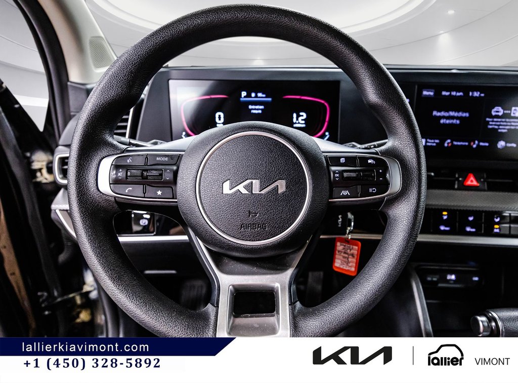 Kia Sportage LX 2023 à Montréal, Québec - 21 - w1024h768px
