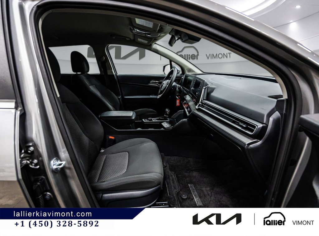 Kia Sportage LX 2023 à Montréal, Québec - 11 - w1024h768px