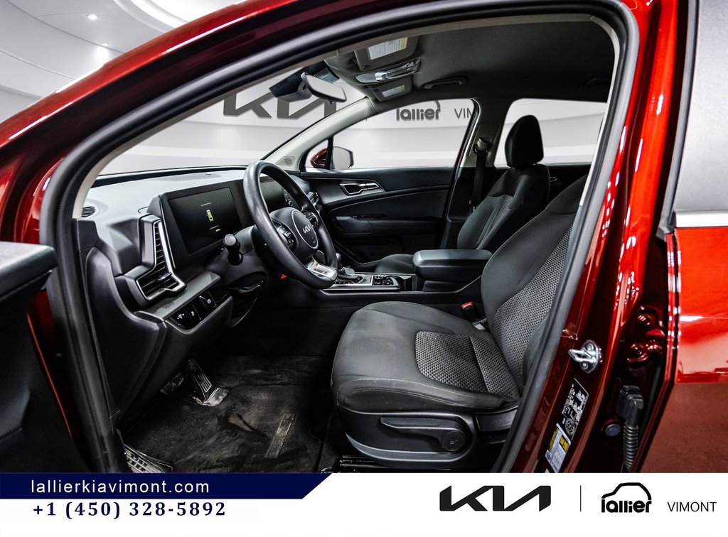 Kia Sportage LX 2023 à Montréal, Québec - 9 - w1024h768px