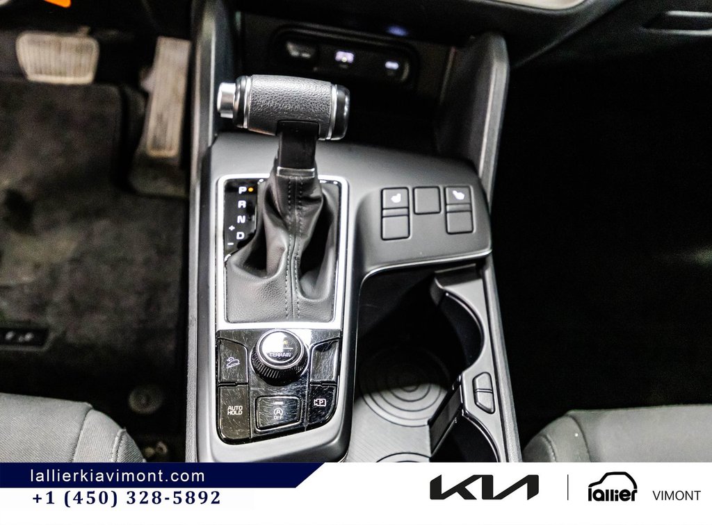 Kia Sportage LX 2023 à Montréal, Québec - 22 - w1024h768px