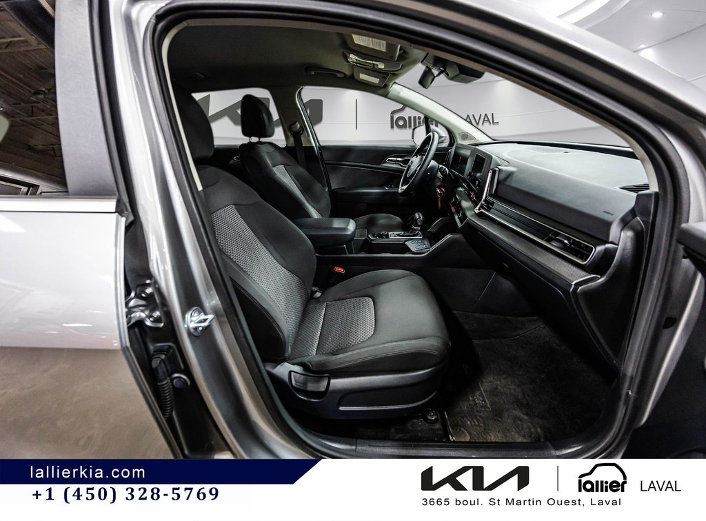 2023 Kia Sportage LX in Montréal, Quebec - 11 - w1024h768px
