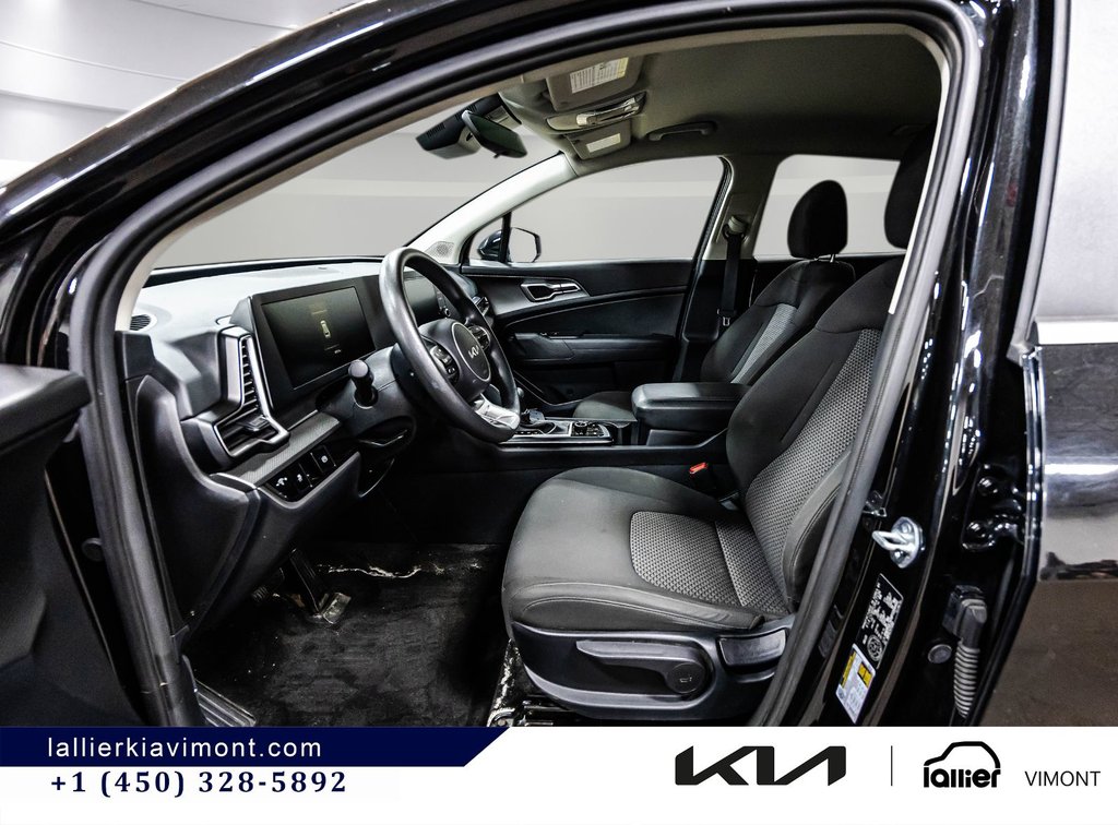 Kia Sportage LX 2023 à Montréal, Québec - 9 - w1024h768px