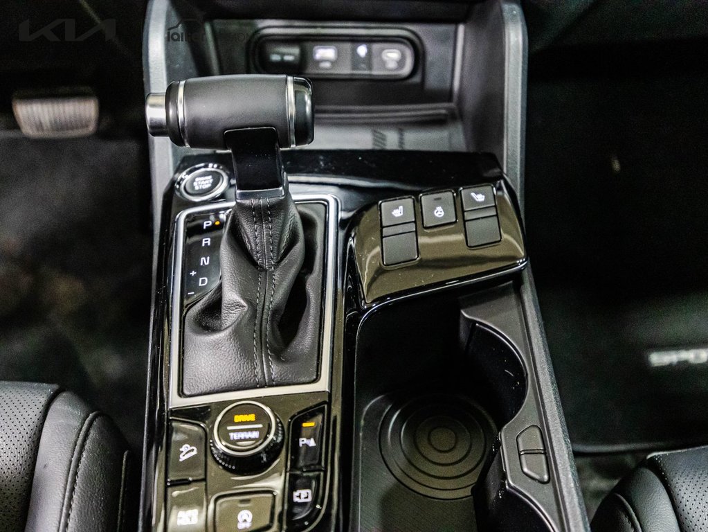 2024 Kia Sportage EX in Montréal, Quebec - 23 - w1024h768px
