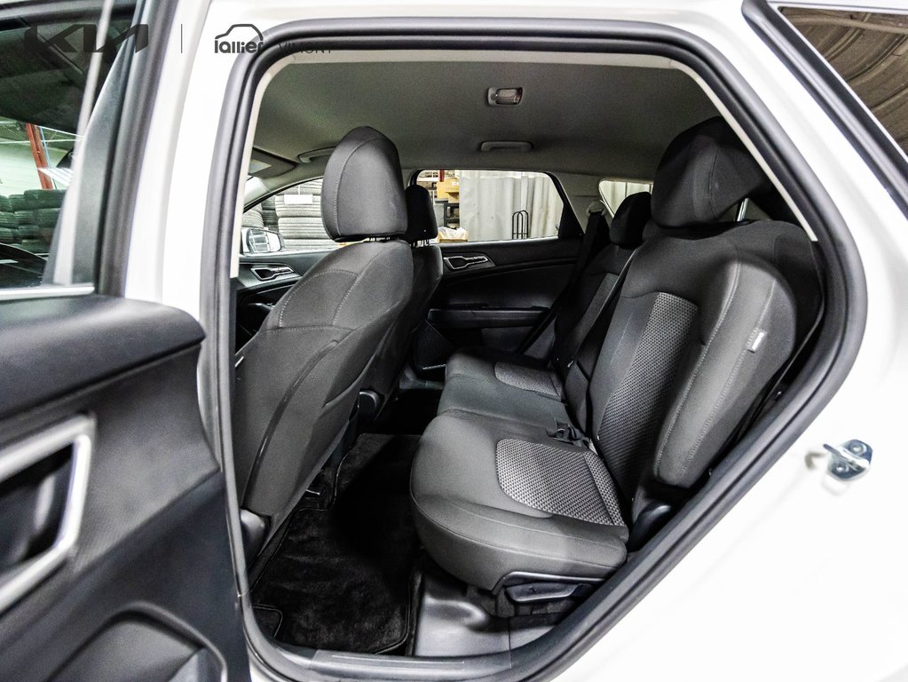 2024 Kia Sportage LX in Montréal, Quebec - 10 - w1024h768px
