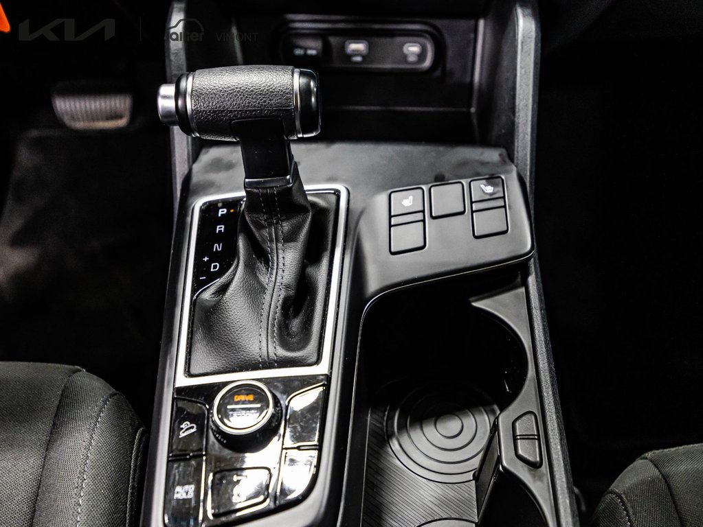 2024 Kia Sportage LX in Montréal, Quebec - 22 - w1024h768px