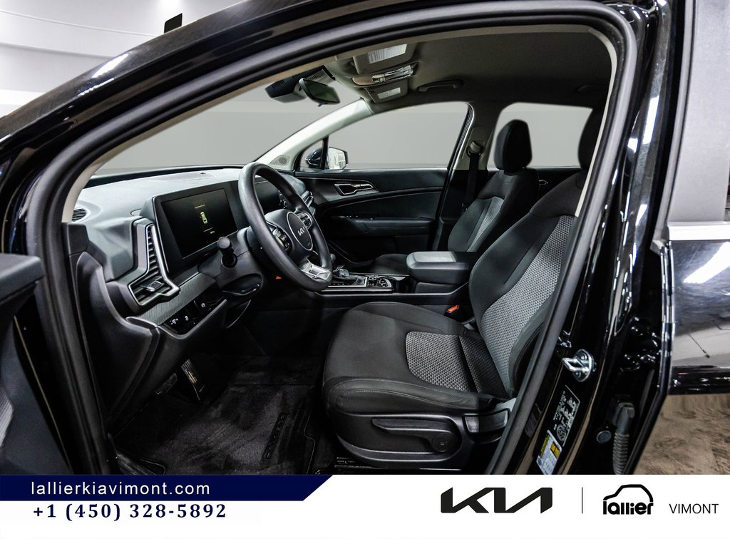2024 Kia Sportage LX in Montréal, Quebec - 9 - w1024h768px