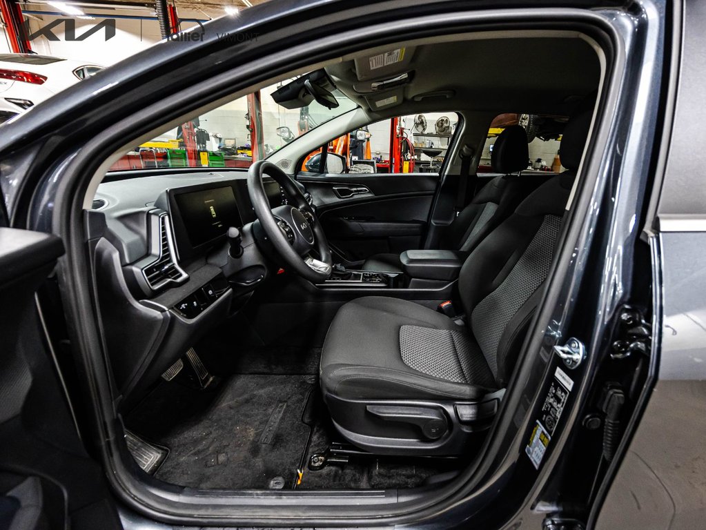 2025 Kia Sportage LX in , Quebec - 7 - w1024h768px