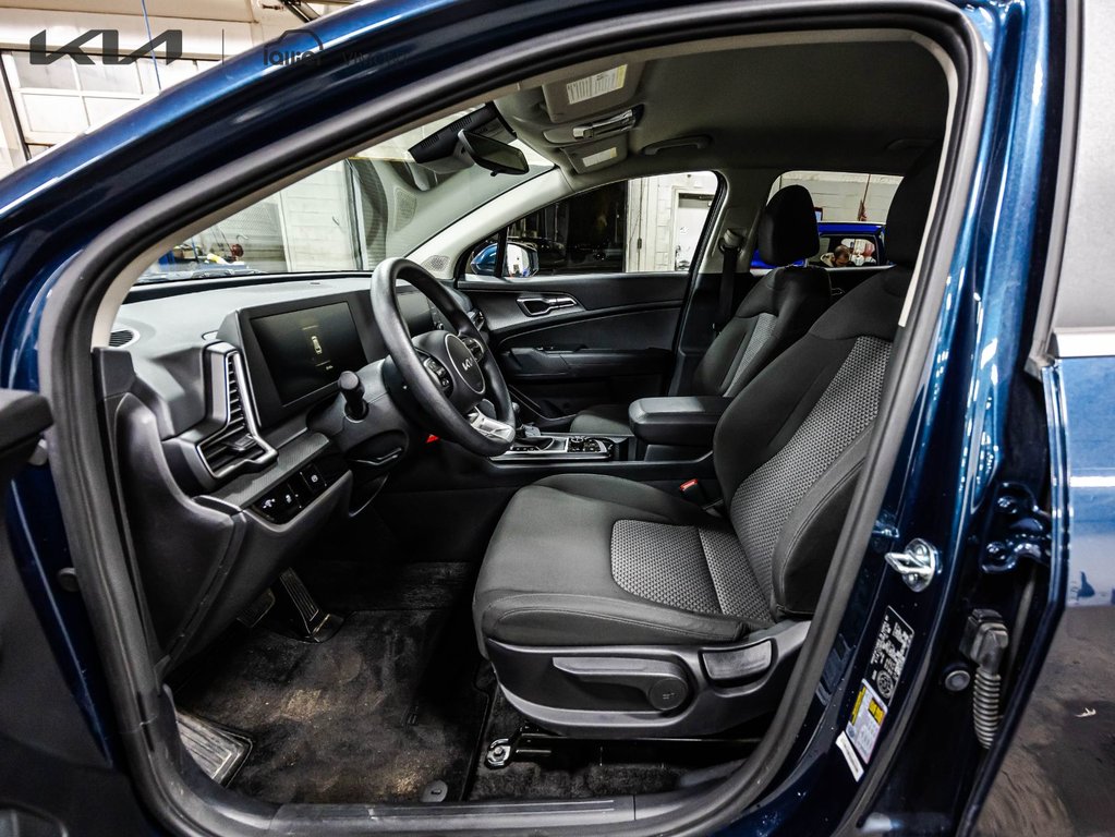 2025 Kia Sportage LX in , Quebec - 9 - w1024h768px