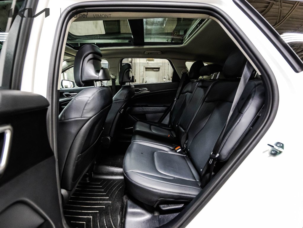 2025 Kia Sportage EX in Montréal, Quebec - 10 - w1024h768px