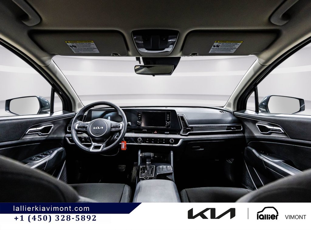 2025 Kia Sportage LX in Montréal, Quebec - 12 - w1024h768px