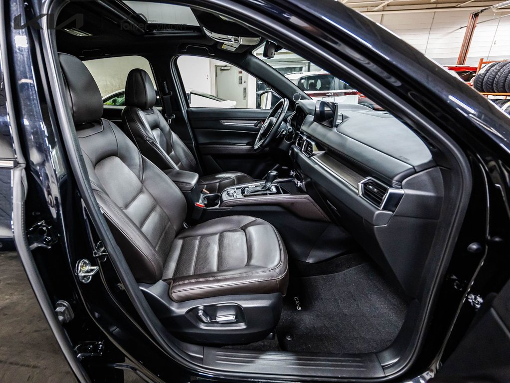 2022 Mazda CX-5 Signature in , Quebec - 9 - w1024h768px