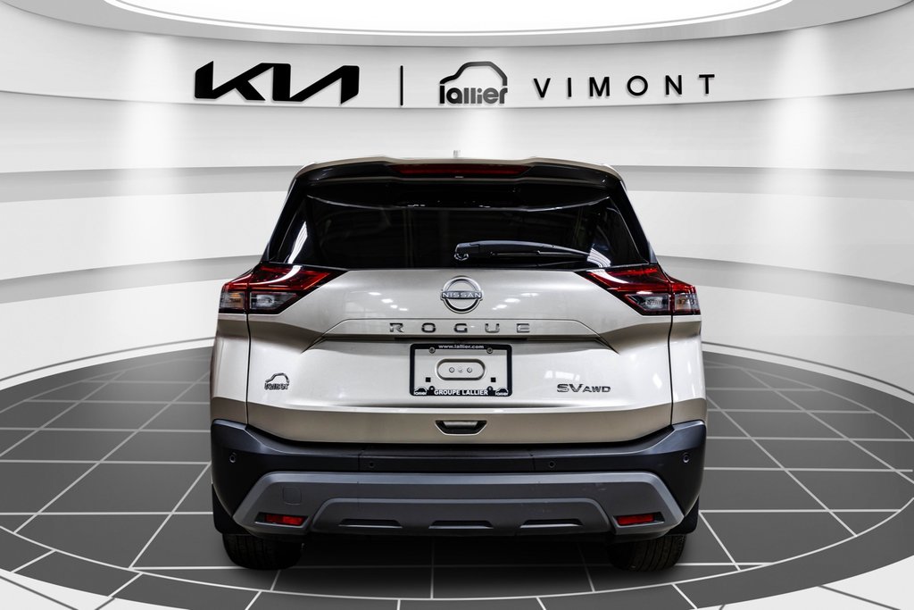 Nissan Rogue SV 2023 à , Québec - 15 - w1024h768px