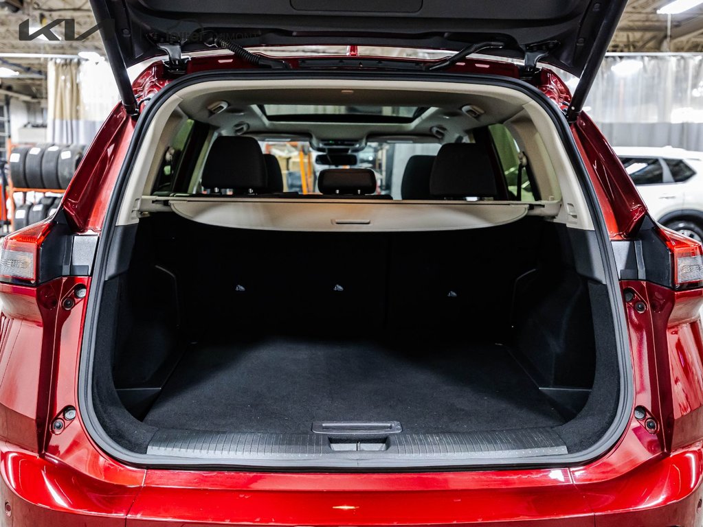 2024 Nissan Rogue SV Moonroof in , Quebec - 24 - w1024h768px