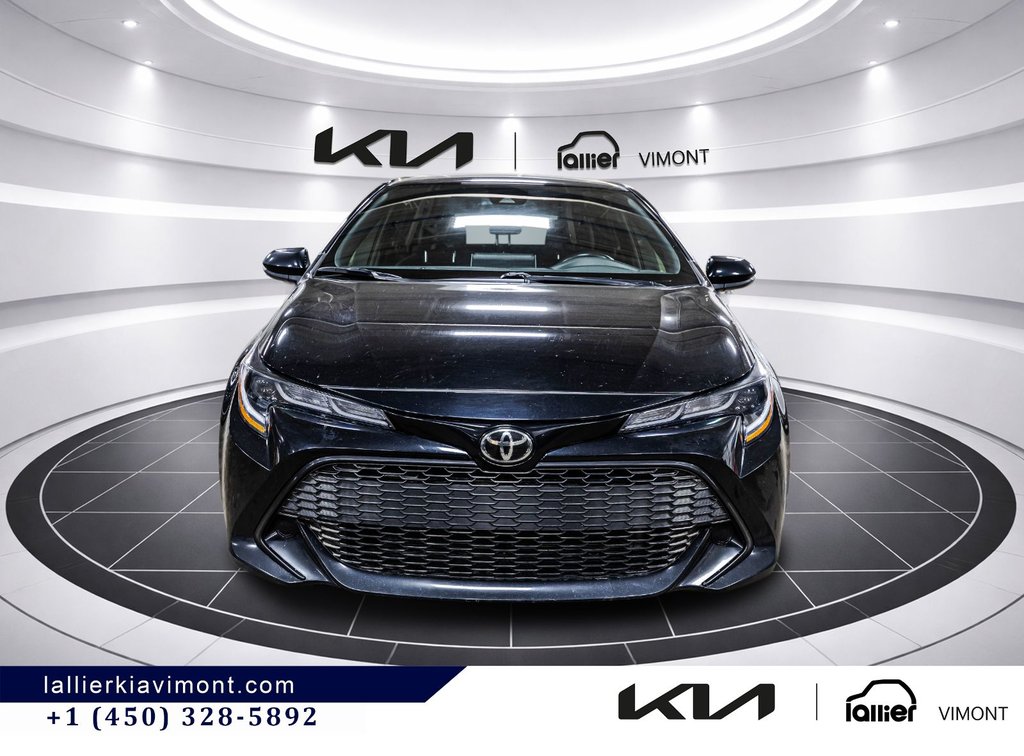 2022 Toyota Corolla Hatchback SE in Montréal, Quebec - 3 - w1024h768px