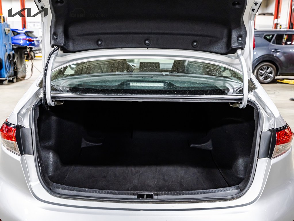 Toyota Corolla LE 2021 à , Québec - 23 - w1024h768px