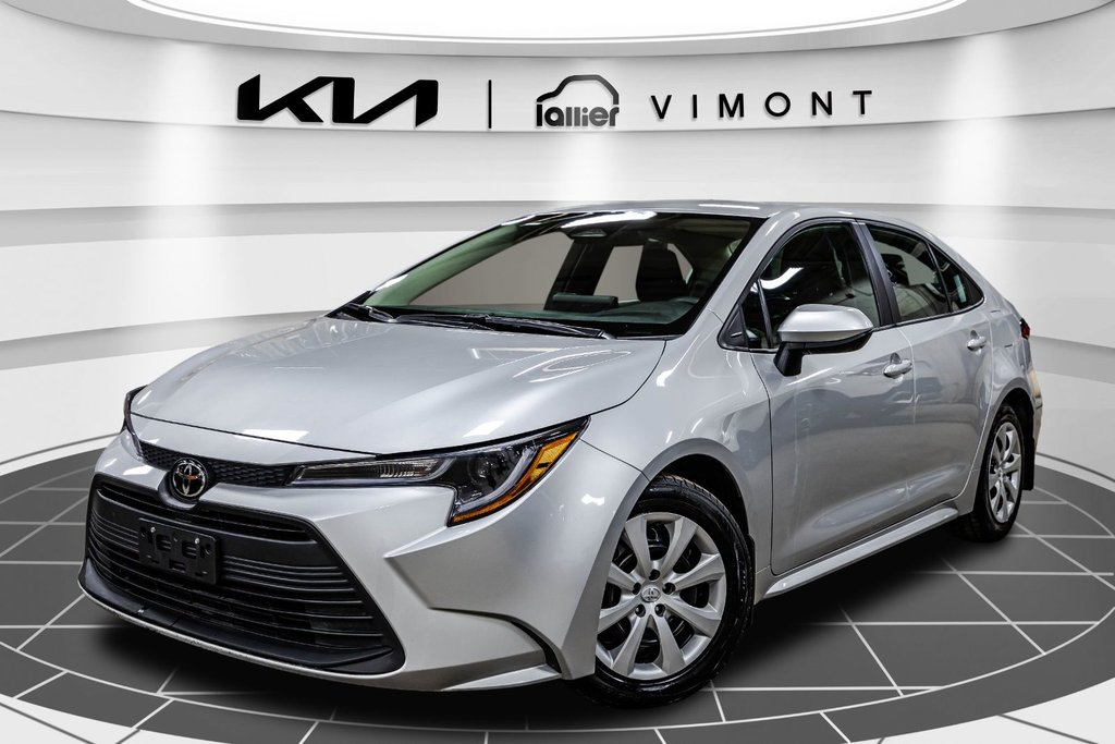 Toyota Corolla LE 2024 à Montréal, Québec - 1 - w1024h768px