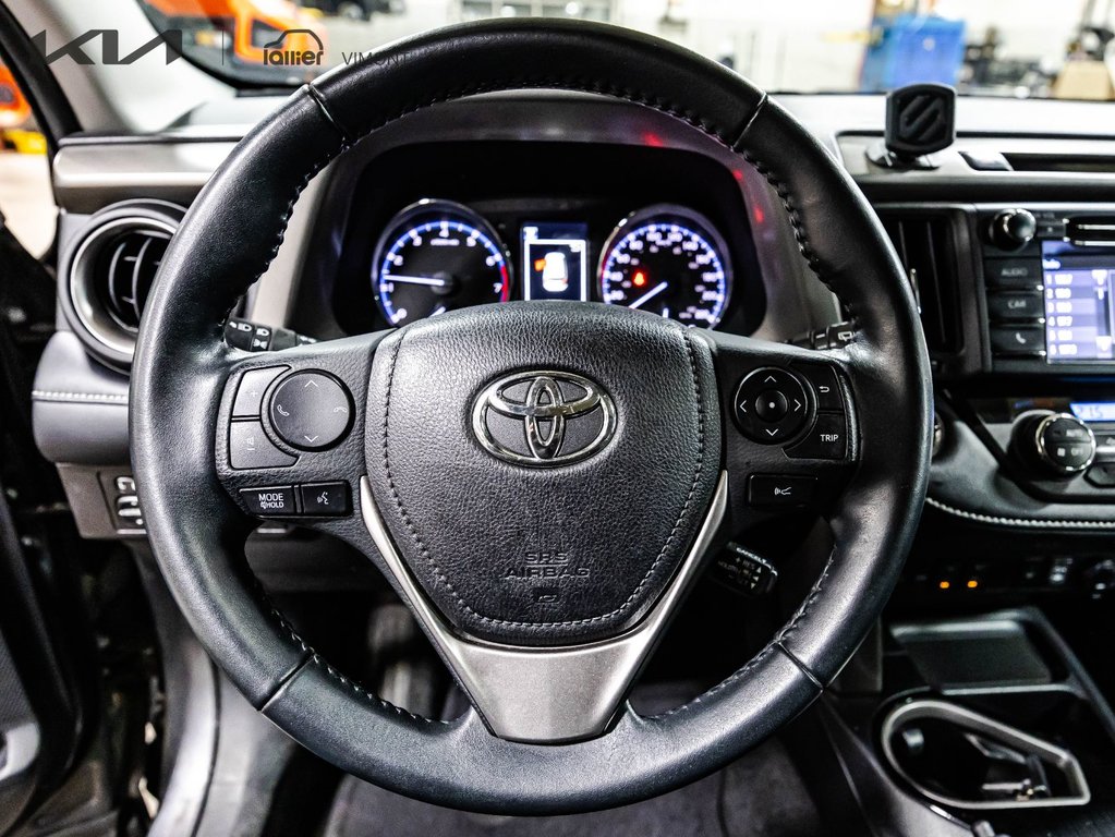 2018  RAV4 XLE in , Quebec - 21 - w1024h768px