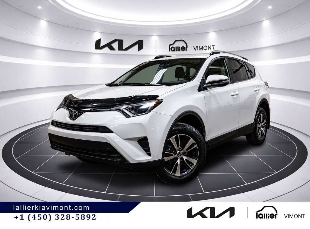 Toyota RAV4 LE 2018 à Montréal, Québec - 1 - w1024h768px
