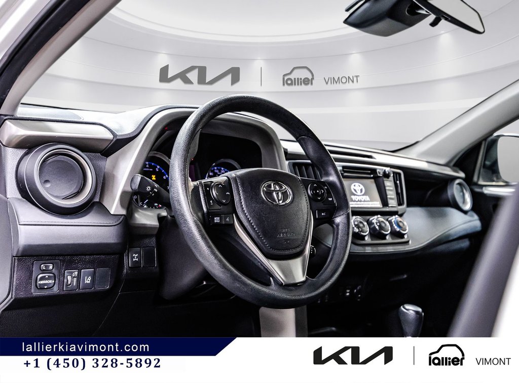 Toyota RAV4 LE 2018 à Montréal, Québec - 19 - w1024h768px