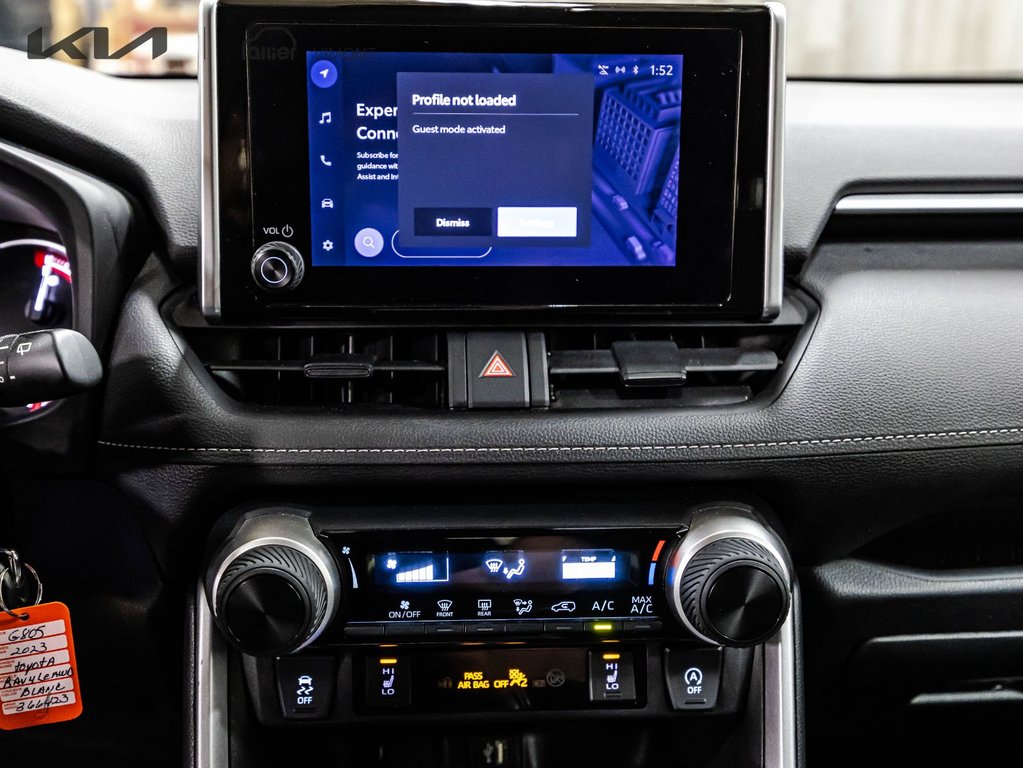 Toyota RAV4 LE 2023 à , Québec - 12 - w1024h768px