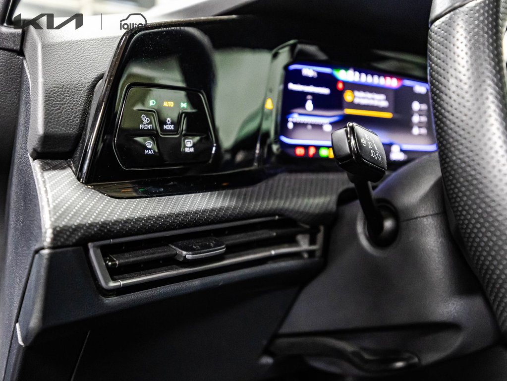 2024 Volkswagen Golf R DSG in Montréal, Quebec - 24 - w1024h768px