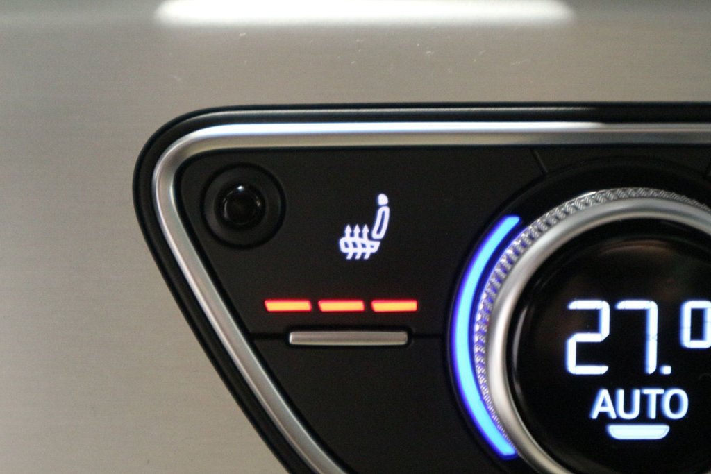 2022 Audi A5 Coupe Progressiv S-LINE*JAMAIS ACCIDENTÉ* in Quebec, Quebec - 25 - w1024h768px