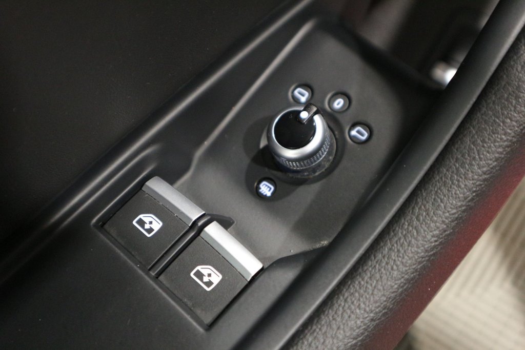 2022 Audi A5 Coupe Progressiv S-LINE*JAMAIS ACCIDENTÉ* in Quebec, Quebec - 17 - w1024h768px