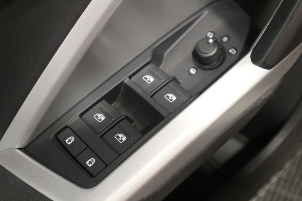 Audi Q3 Komfort*TOIT PANORAMIQUE* 2024 à Quebec, Québec - 17 - w1024h768px