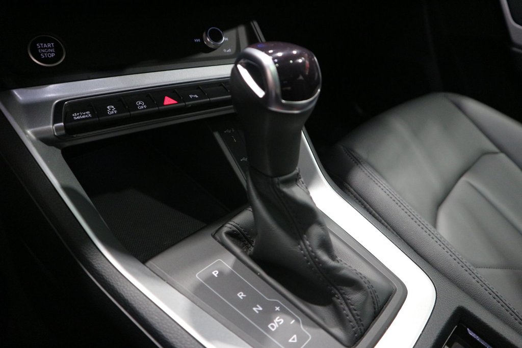Audi Q3 Komfort*TOIT PANORAMIQUE* 2024 à Quebec, Québec - 26 - w1024h768px
