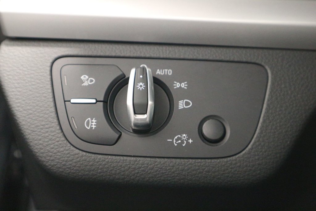 Audi Q5 Komfort*CUIR* 2020 à Quebec, Québec - 16 - w1024h768px