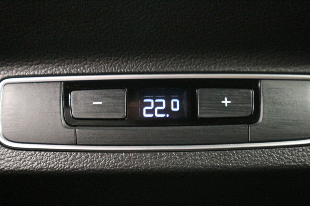 Audi Q5 Komfort*CUIR* 2022 à Québec, Québec - 27 - w1024h768px