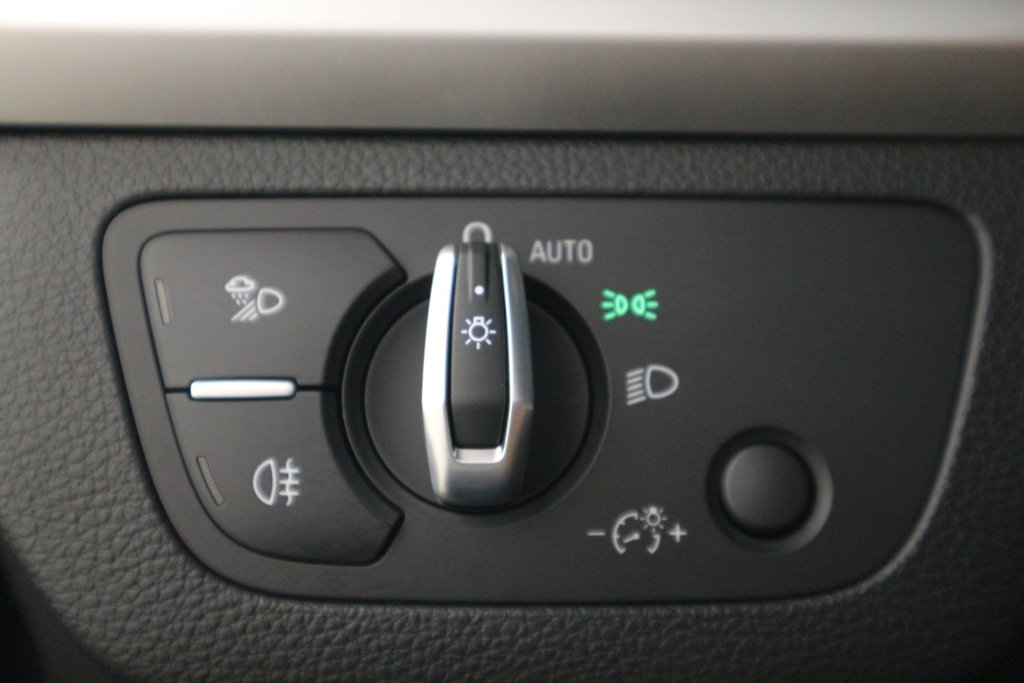 Audi Q5 Komfort*CUIR* 2022 à Québec, Québec - 17 - w1024h768px