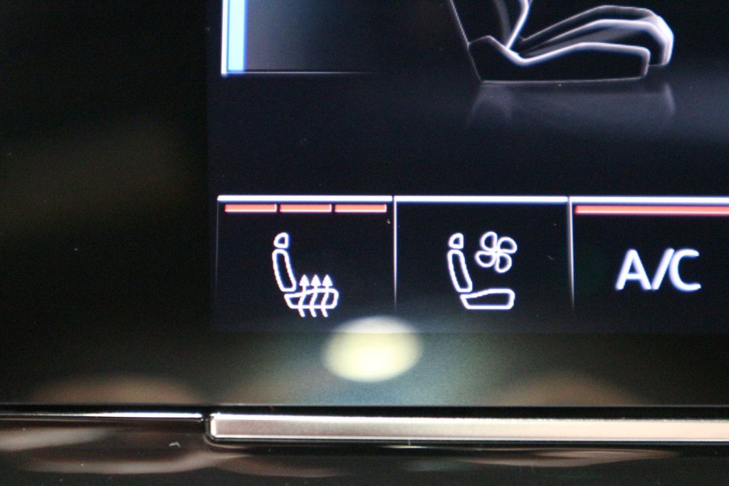 Audi RS 6 Avant *JAMAIS ACCIDENTÉ* 2023 à Québec, Québec - 25 - w1024h768px