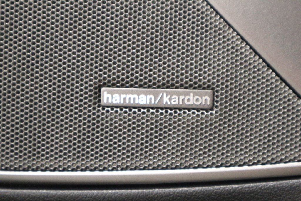 BMW 3 Series M340i xDrive*TOIT OUVRANT* 2023 à Québec, Québec - 18 - w1024h768px