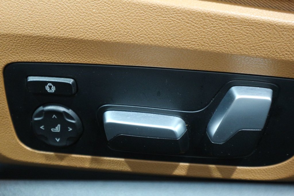 2022 BMW 8 Series M850i xDrive*CUIR* in Quebec, Quebec - 14 - w1024h768px