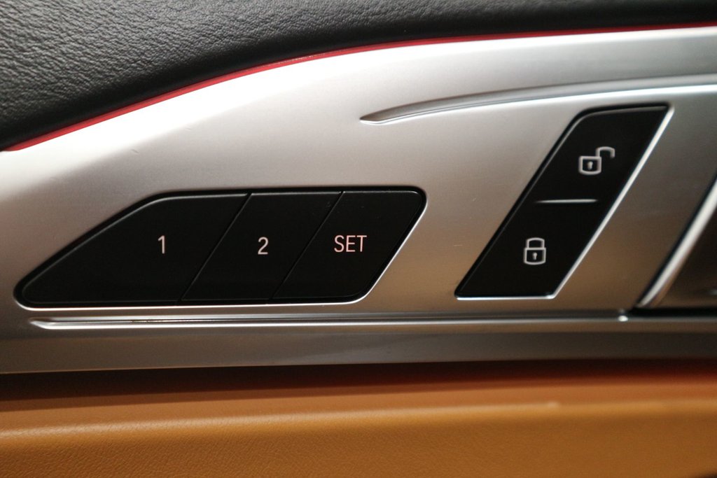 2022 BMW 8 Series M850i xDrive*CUIR* in Quebec, Quebec - 15 - w1024h768px