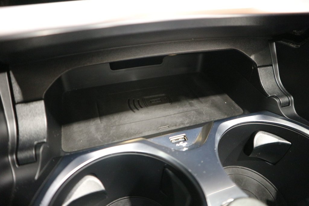 2022 BMW 8 Series M850i xDrive*CUIR* in Quebec, Quebec - 26 - w1024h768px