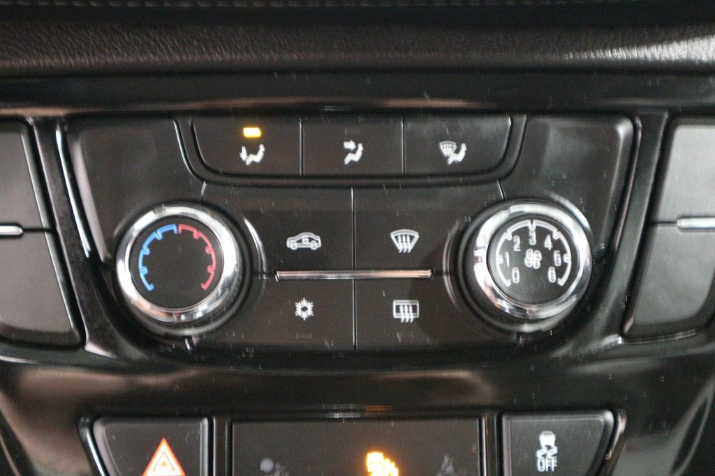 Buick Encore Preferred*JAMAIS ACCIDENTÉ* 2021 à Quebec, Québec - 21 - w1024h768px