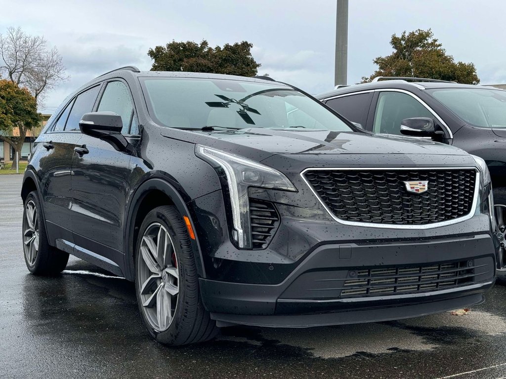 2021 Cadillac XT4 Sport AWD*TOIT PANORAMIQUE* in Quebec, Quebec - 1 - w1024h768px