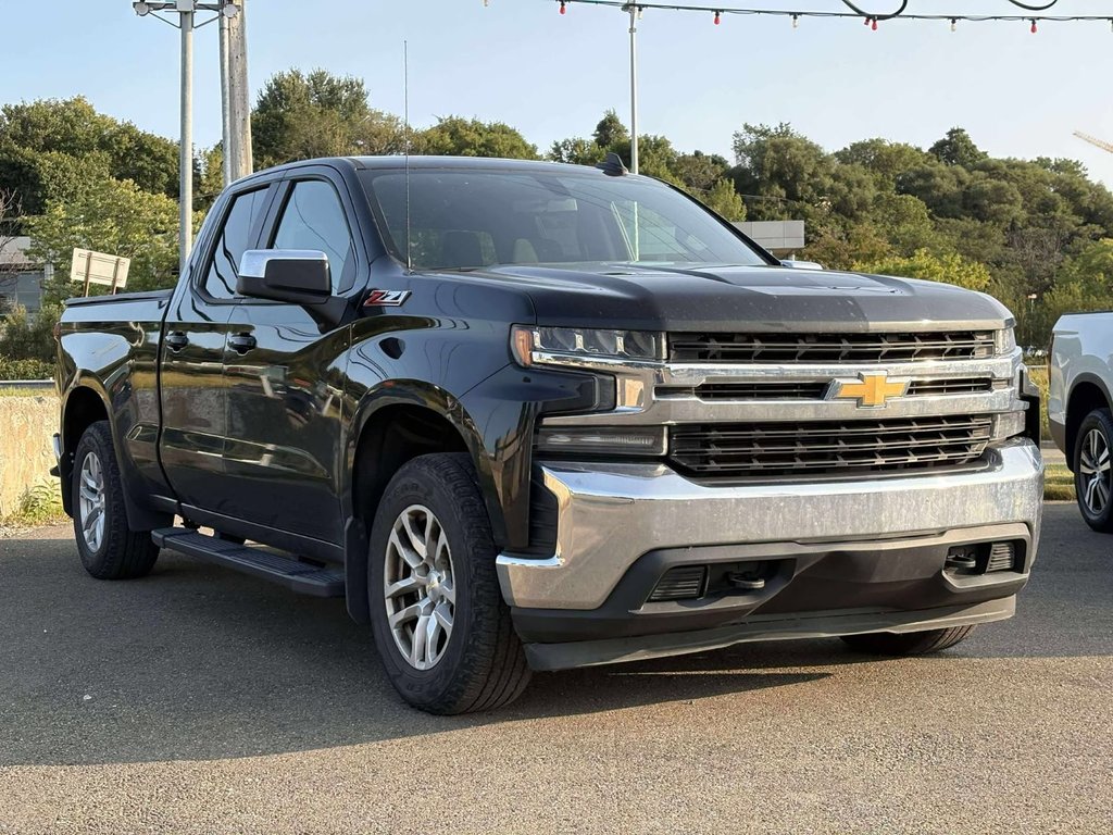 Chevrolet Silverado 1500 LT*JAMAIS ACCIDENTÉ* 2019 à Québec, Québec - 1 - w1024h768px